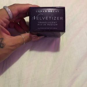 Urban decay velvetizer
